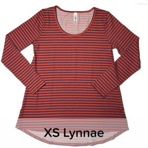 NWT LuLaRoe Lynnae Long Sleeve Top size XS